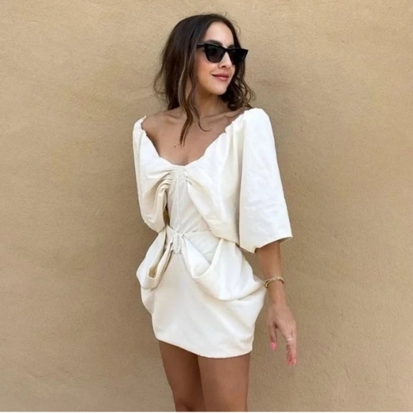 Zara Tops - ZARA* Set 2 Piece Voluminous Bodysuit And Bow Skirt Cream Bloggers Favorite